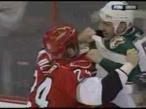 Aaron Voros vs Erik Cole