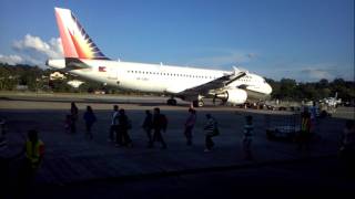 preview picture of video 'Airport Tagbilaran (TAG), Philippines. 11.11.2011'