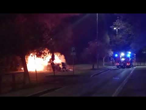 camper prende fuoco a Canegrate