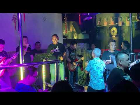Semampai Laku | Duna | Live cover by D'Crystal | 2020
