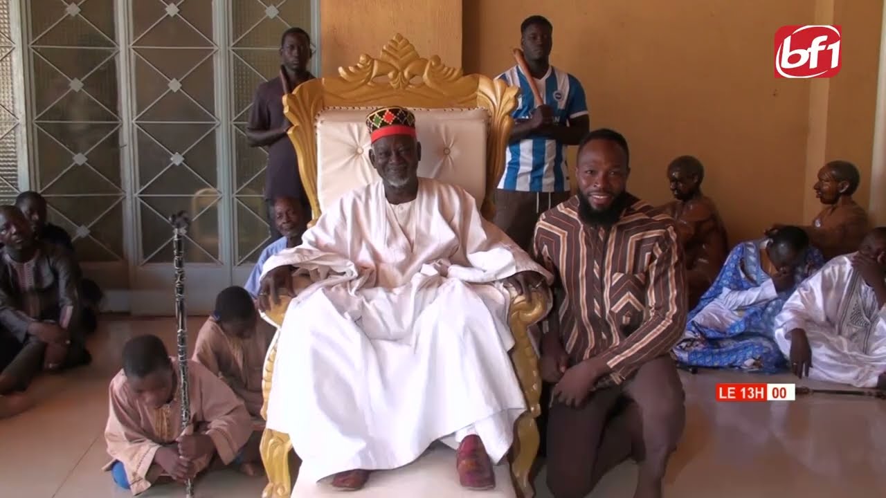 Boxe – WBA Afrique : Abel Nikièma dit " le Percuteur " reçoit les bénédictions du Moogho Naaba