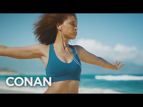 女性のための新商品「ルネス」を紹介 - CONAN on TBS (Introducing Lunesse: A New Product For Women - CONAN on TBS)