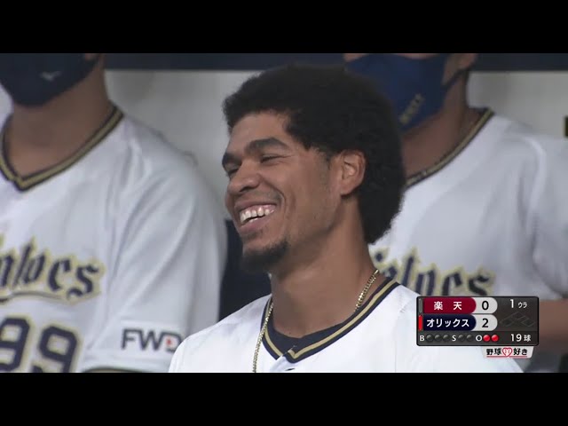 【1回裏】バファローズ・モヤ 期待に応える貴重な先制の2ランホームラン!! 2020/10/3 B-E