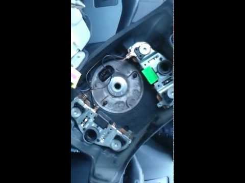 comment demonter airbag scenic 2