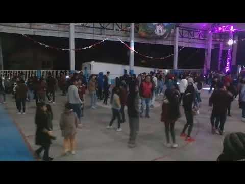 baile grupo atrapado