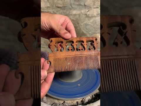 Making, Glazing and Firing Comb Textured Pot