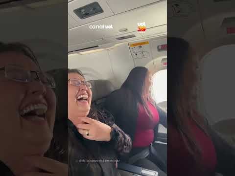 Mulher fica nervosa em 1º voo de avião e diverte passageiros: “Aperta o freio, moço!”