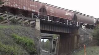 preview picture of video 'BNSF Funnel - Athol overpass 05-22-2011 pt1'