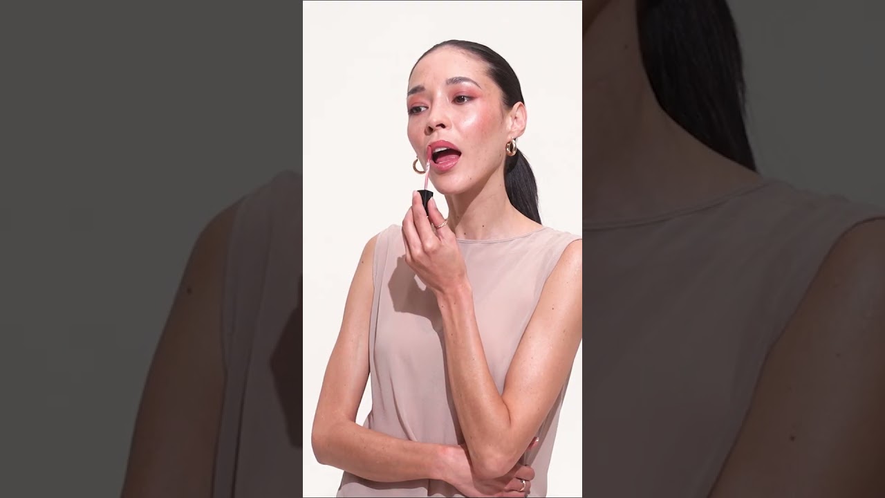 Rossetto labbra Shine Bomb