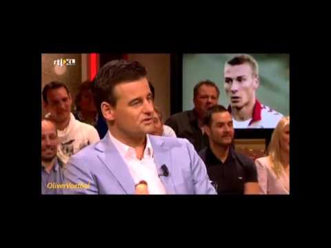 Jeffrey_Rvvh-E8_in_Studio-Voetbal