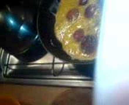 SUCUK MIT EIER UND VODKAFANTA// @ LEVINS STURMFREIE BUDE =P