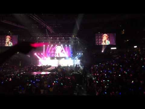 120520 Luna & Onew - Can I Have This Dance - SMTown Live 2012 Anaheim [fancam]