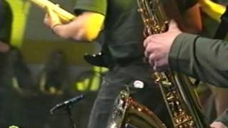 Ossi Duri feat. Ike Willis - Andy - by Frank Zappa, live at the Roxy Bar tv show 2001