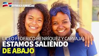 Danilo Medina entrega liceo a 945 jóvenes del sector La Grúa.