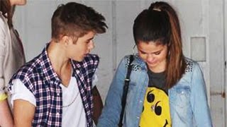 Selena Gomez & Justin Bieber Exchange Romantic 