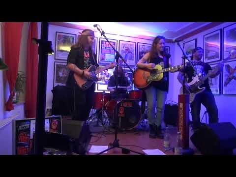 Joon Wolfsberg Band "7 Nation Army" Cover live Bad Brambach Eiscafe Grenzland 2023