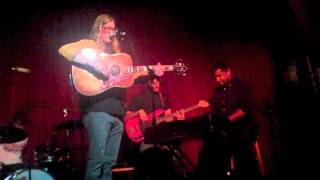 Allen Stone - Quit Callin' (Live @ Hotel Cafe)