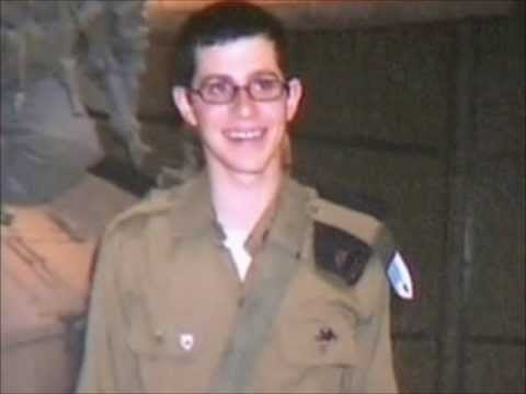 MC SAPINHO DE ISRAEL-GILAD SHALIT VOLTOU-גלעד שליט חזר שיר של ספיניו