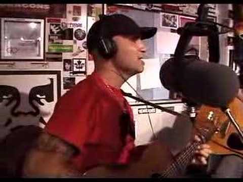gary jules sings after the gold rush on fm 94/9 san diego