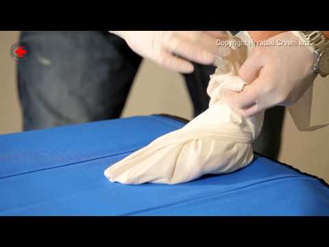 Zavoj šake trokutastom maramom