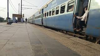 preview picture of video '12480/Suryanagari SF Express (PT)       सुर्यनगरी सुपरफास्ट एक्सप्रेस'