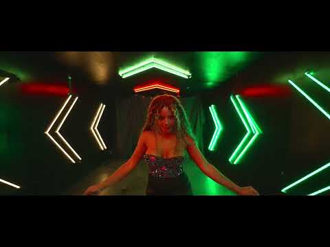 QueenNAK ft MDG. Mi Soja official Music Video