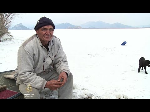 Zaledilo i najveće balkansko jezero