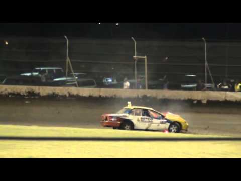 Modified Production: Warren Johnson Rollover - Rockhampton Speedway