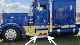 American Trucker Forgot to Put on His Red Sneakers!