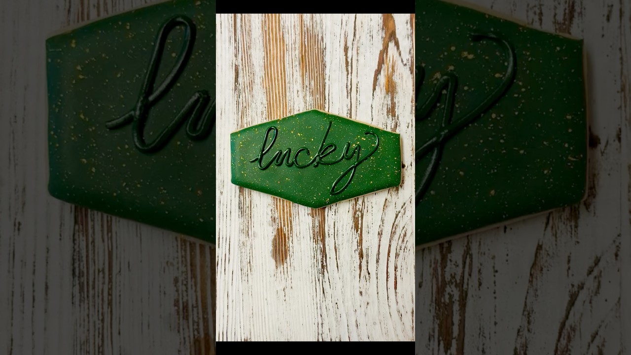 Feeling lucky with this festive St. Patrick’s Day cookie! 🍀✨ #stpatricksday #leprechaun #shamrock