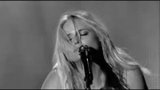 Miranda Lambert -2005 Kerosene album (There&#39;s a wall )