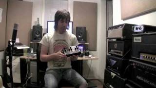 Video thumbnail for Pigtronix Disnortion demo by Pete Thorn by Pete Thorn