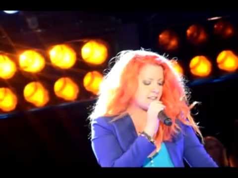 NOEMI a Meno male che c'è Radio2 vuoto a perdere