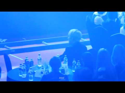 [ZICO²] 170119 ZICO (지코) 직캠 - Silento Watch Me 무대 대기석 리액션 (in SMA)