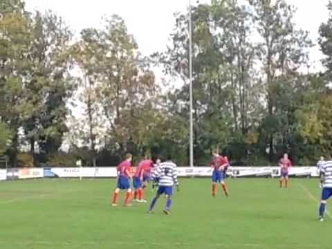 UOW '02 B1 (za) vs. Bekkerveld B1 (za) 19-10-2013 16:14