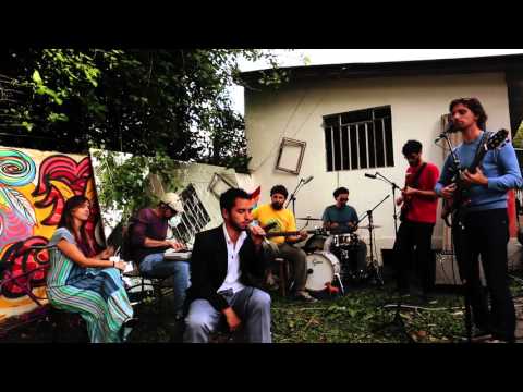 Trago - Estrela Leminski e Téo Ruiz