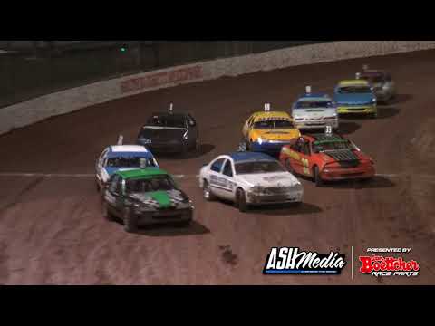 Thrills and Spills | 5th April 2013: Queensland Modified Sedan Title - Kingaroy Speedway