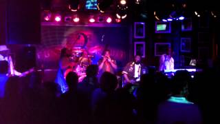 Inner Circle "Smoke Gets In My Eyes" The Funky Biscuit, 6-14-2014