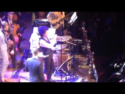 Jose James @ Concertgebouw Amsterdam with Royal Concertgebouw Orchestra  29042013 'trouble'