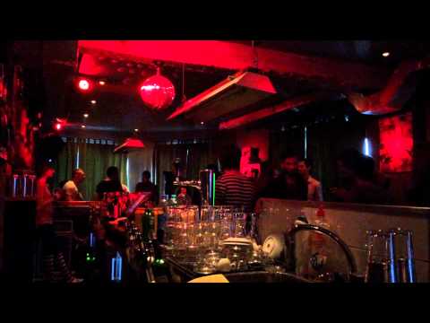 Priku @ Papiota Bar - Closing track