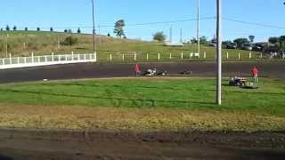 preview picture of video 'GO KART DIRT TRACK RACING NEWTON KART KLUB'