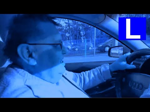 Fiodor and Kononowicz - driving lessons - Audi Nitro 1.6