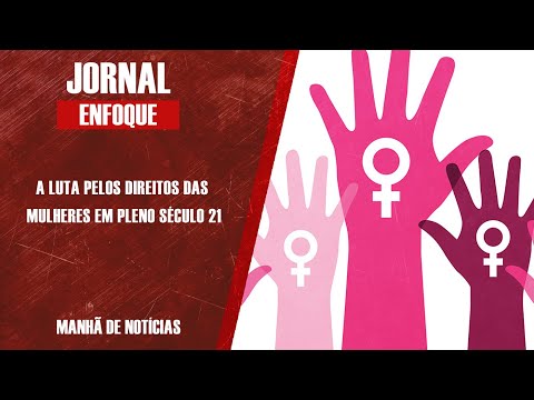 A coordenadora de políticas para mulher explica ações feitas na pasta