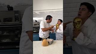 COPITO se robó la COPA DEL MUNDO que era para hacer helado! 😡