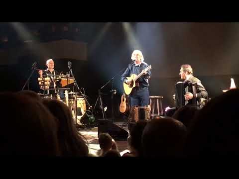 Jarek Nohavica - Lachtani (Tři čuníci live in Lucerna, 15-10-2017)