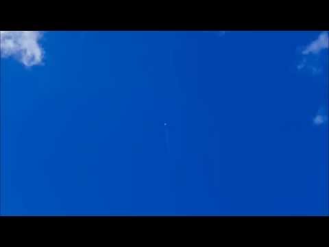 Akesson - Perfect Blue (Static Skies Remix)