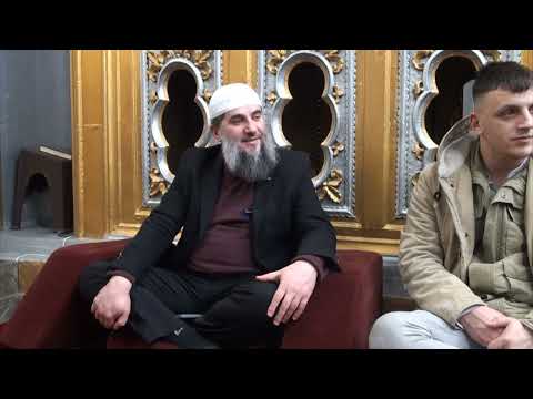 Namazi me Xhemat a është Farz apo Vaxhib? - Hoxhë Muharem Ismaili