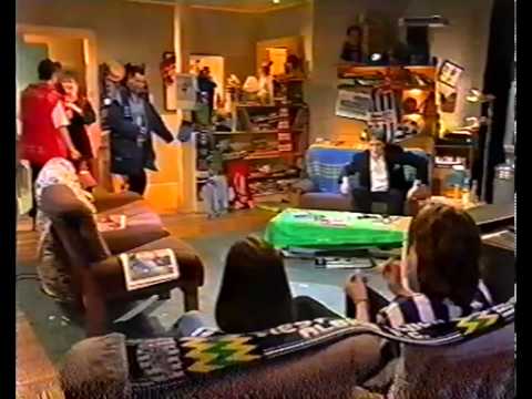 Fantasy Football League - S02E10 - Jo Brand, Phil Daniels, Damon Albarn, Parker