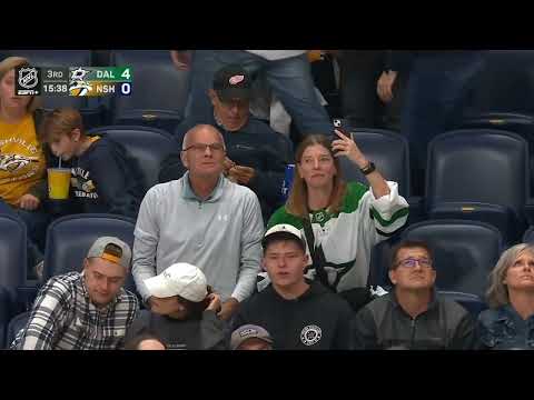 Wyatt Johnston gets his first NHL goal in his first NHL game