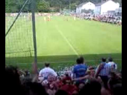 Platzverweis im Relegationsspiel